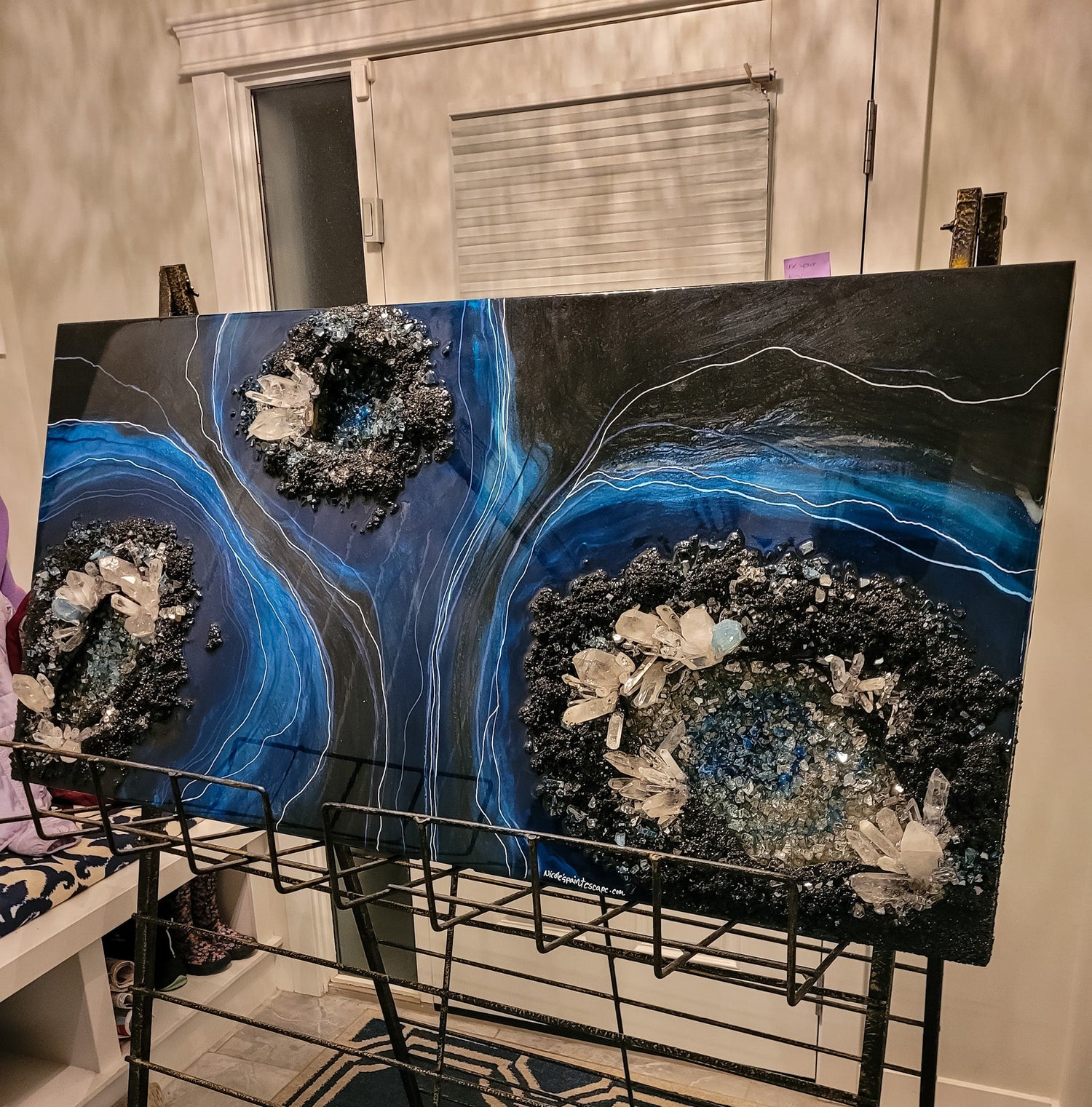For Luxury lovers- Geode inspired Wall Art Nicole's paint Escape