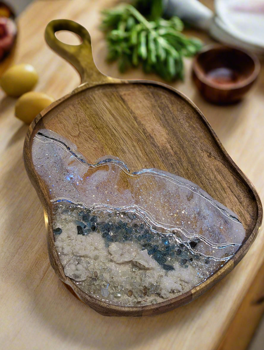 Luxury Geode Inspired Charcuterie board -large Nicole's paint Escape